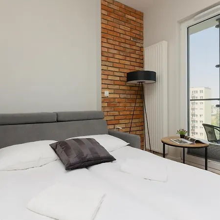 아파트호텔 Wola Business Kasprzaka By Renters 바르샤바