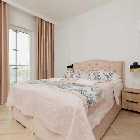 Wola Business Kasprzaka By Renters Apartahotel *