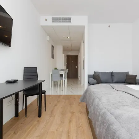 Wola Business Kasprzaka By Renters Varsó