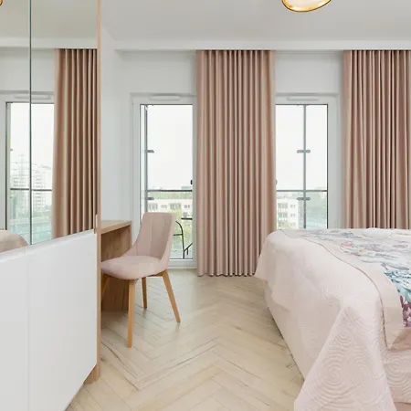 아파트호텔 Wola Business Kasprzaka By Renters