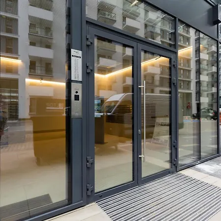 Wola Business Kasprzaka By Renters 바르샤바