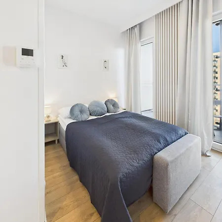 Wola Business Kasprzaka By Renters Aparthotel *