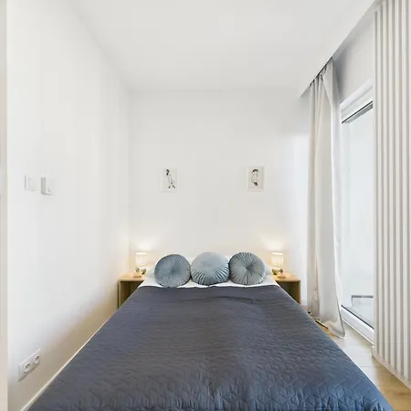 Wola Business Kasprzaka By Renters Warschau